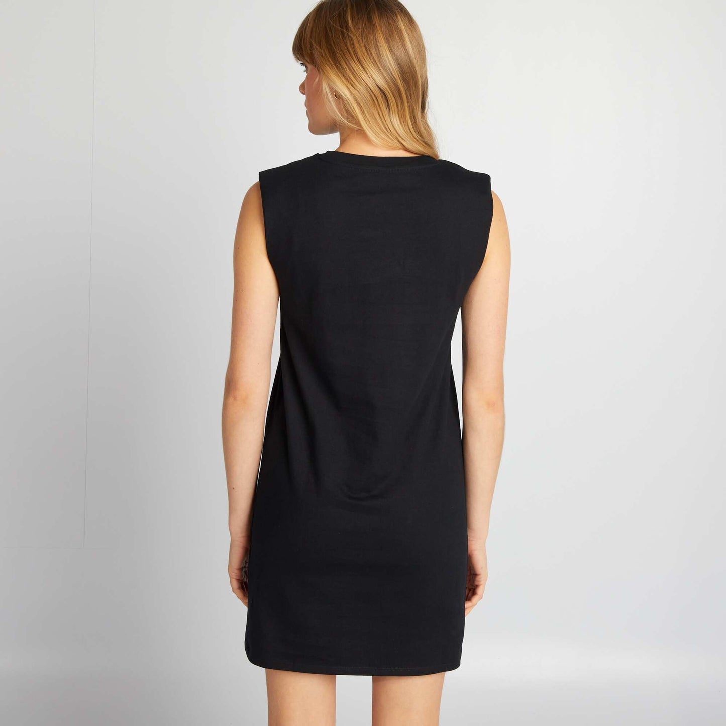 Robe courte à épaulettes noir