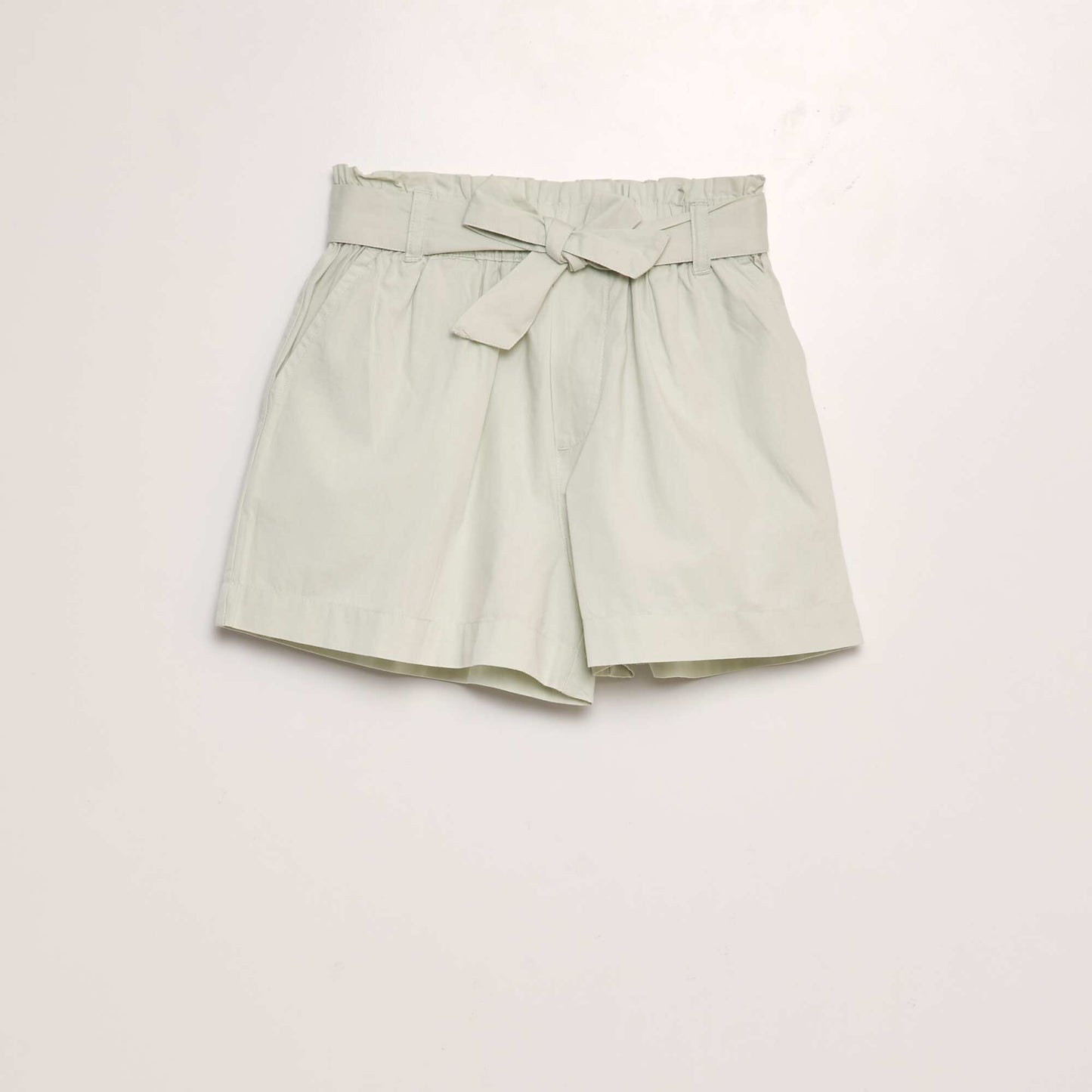 Short avec ceinture à nouer Vert