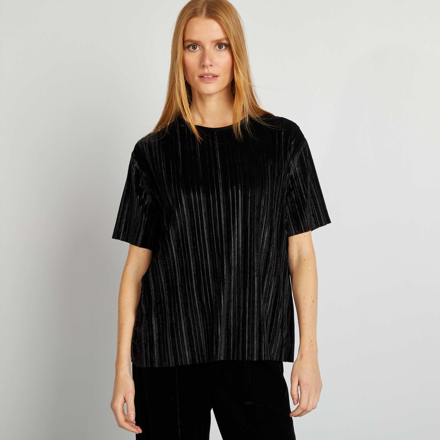 Tee-shirt large en velours côtelé NOIR