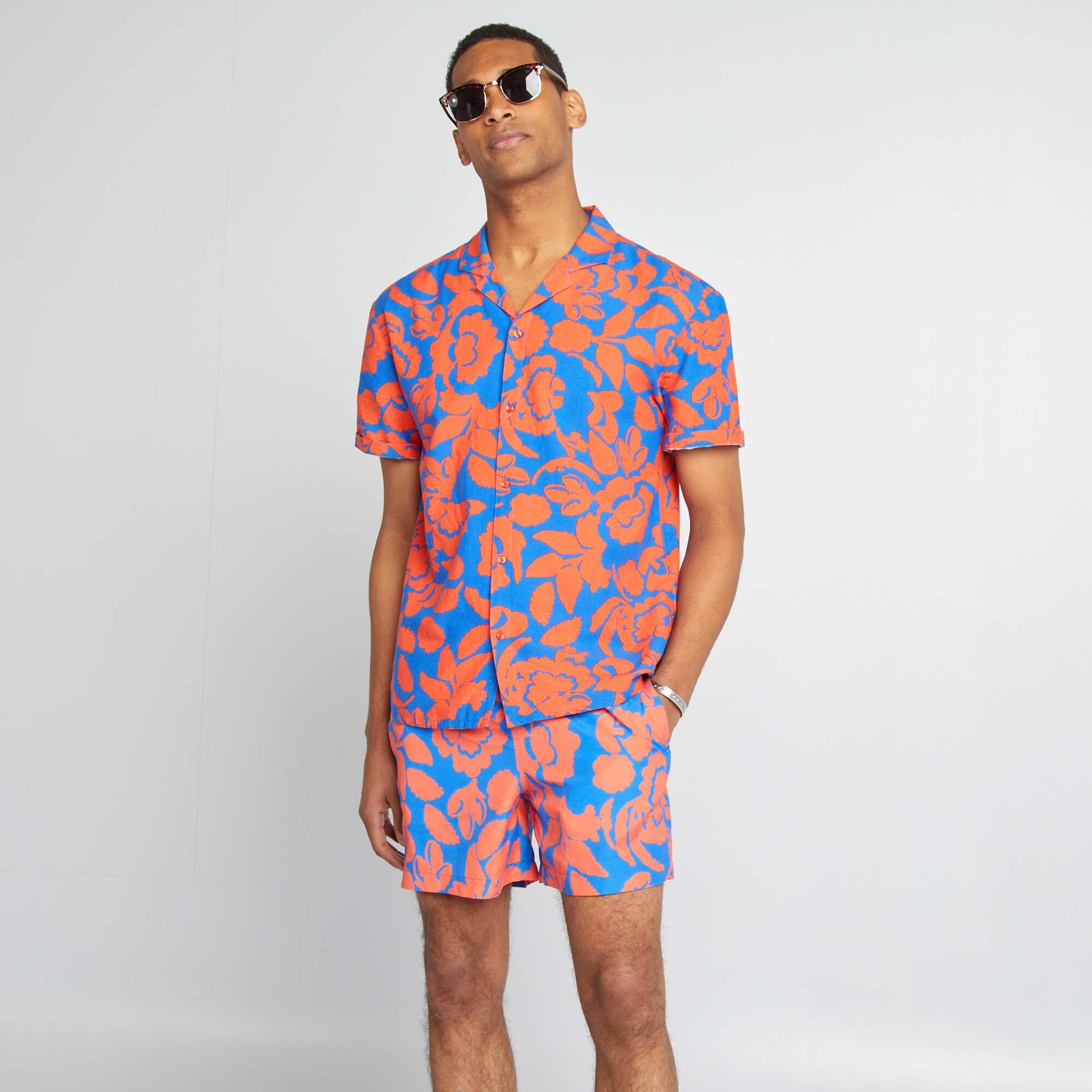 Short de plage à motif fleuri BLEU