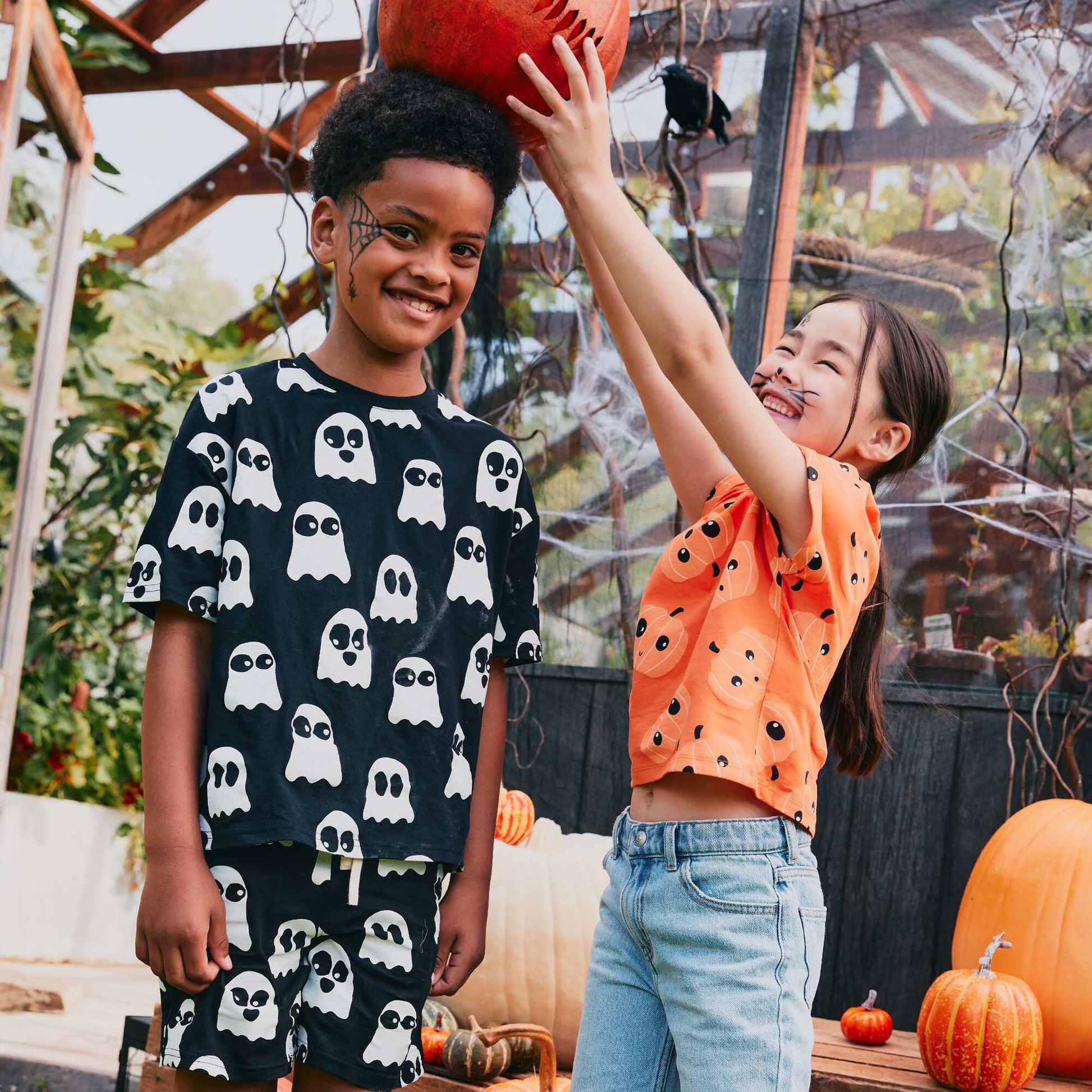 Tee-shirt imprimé 'Halloween' NOIR