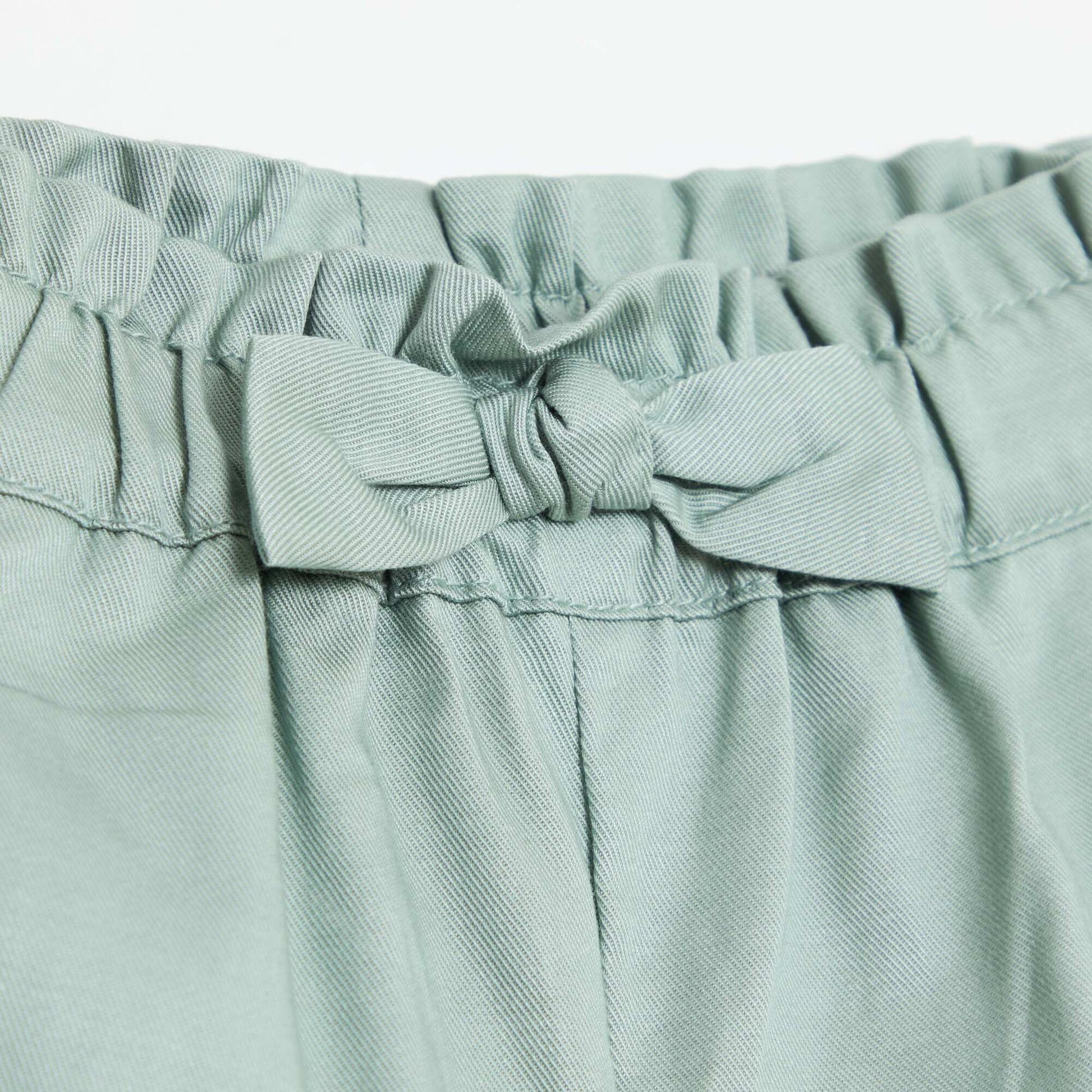 Pantalon en tencel avec nœud uni VERT