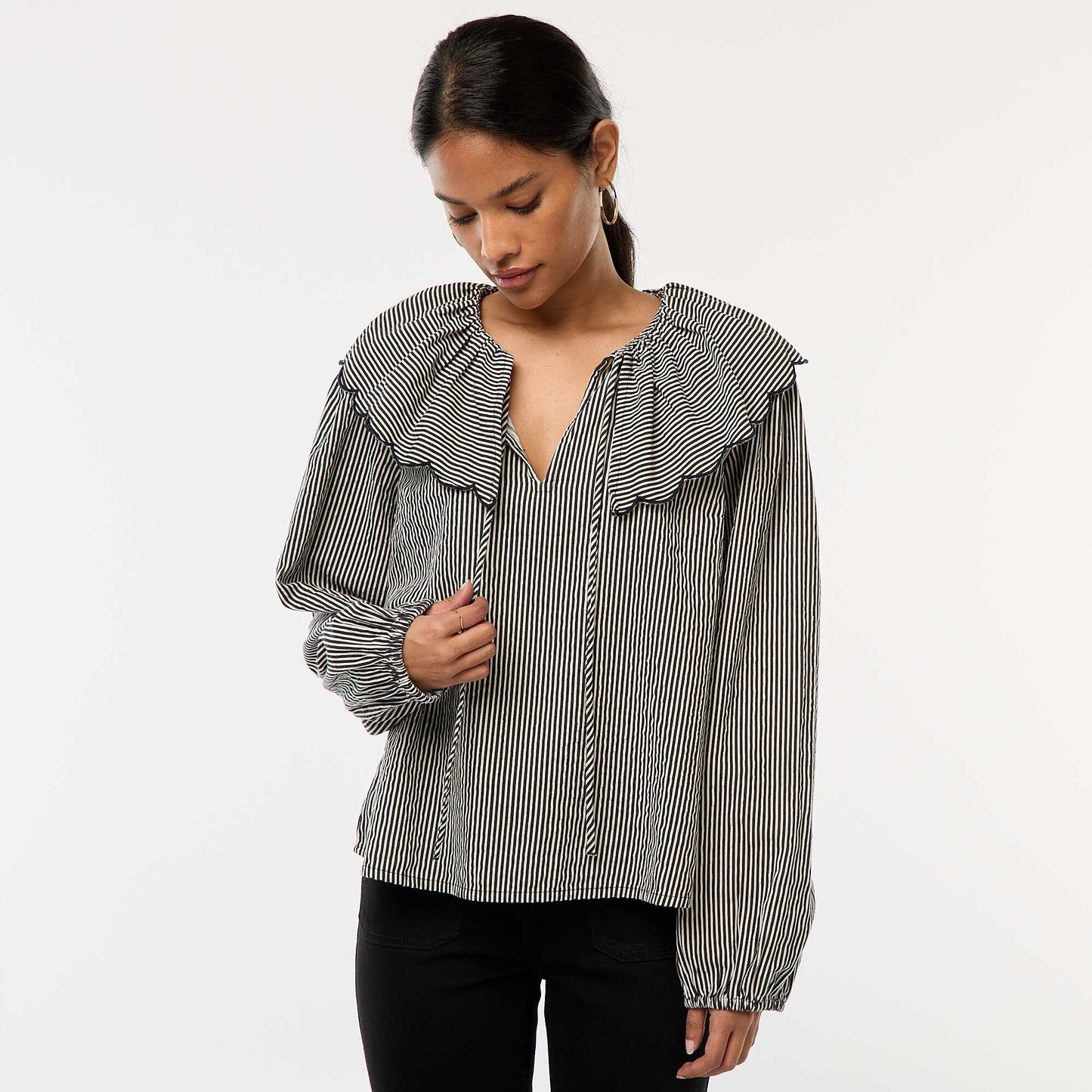 Blouse avec large col claudine BLEU