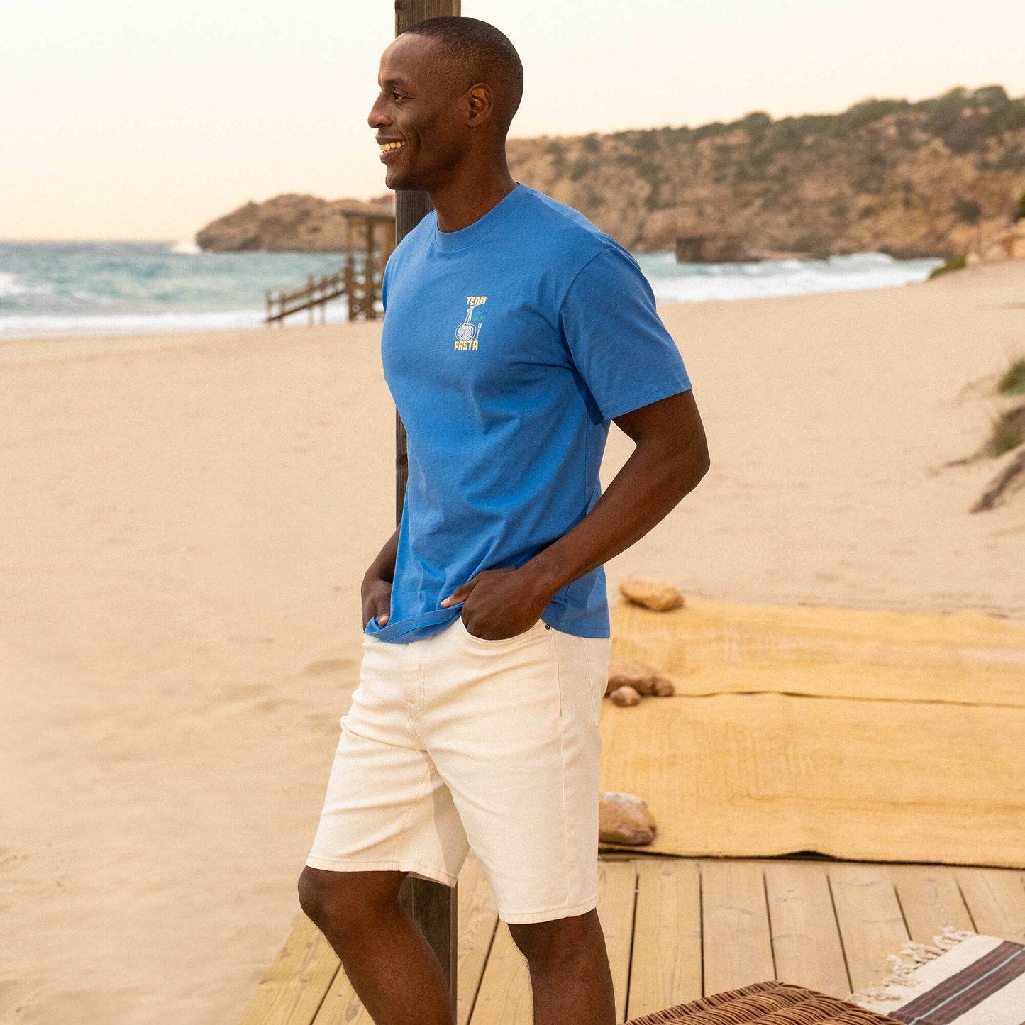 Tee-shirt imprimé à manches courtes BLEU