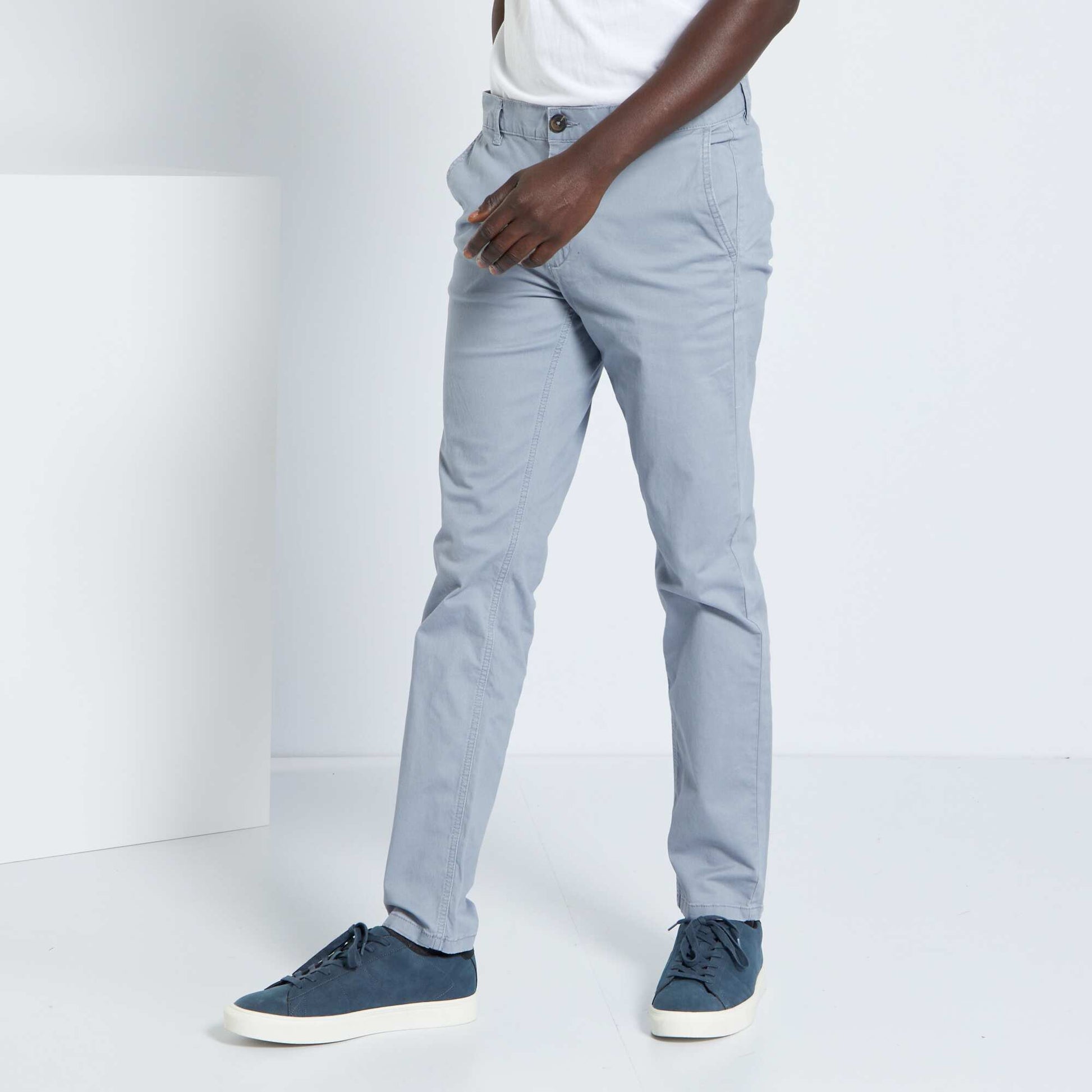 Pantalon chino slim GRIS BLEU