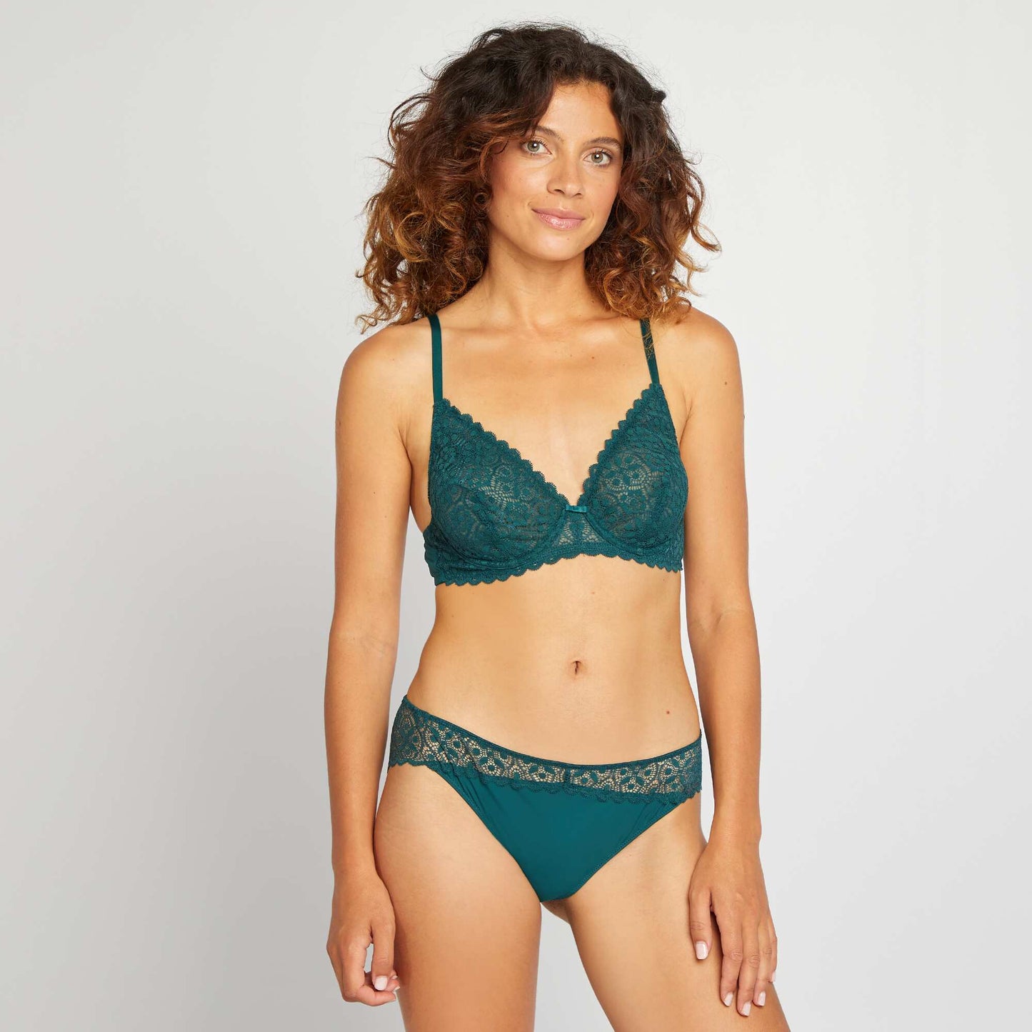 Culotte micro et dentelle VERT